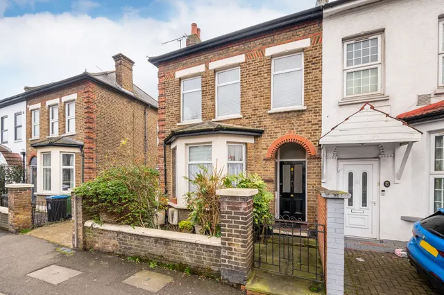 1 Marston House, 22 Burlington Road, New Malden, photo 1