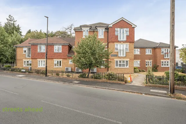 Chaldon Road, Caterham, CR3, photo 1