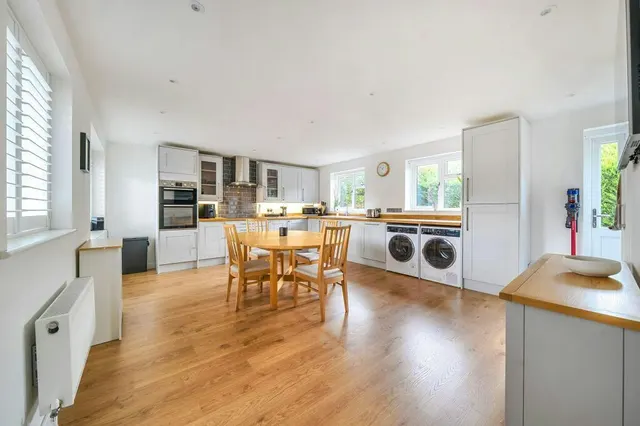 Jacobs Close, Romsey, SO51, photo 2