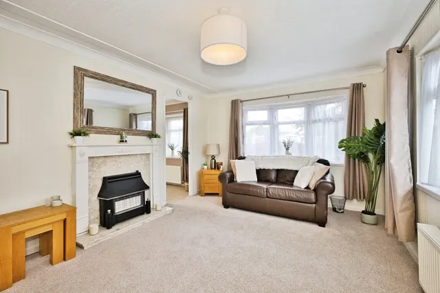 Hurst Park, Martock, TA12, photo 2