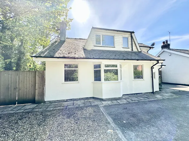 Photo 2 — Lightfoot Lane, Fulwood, Preston, Lancashire, PR4 0AH