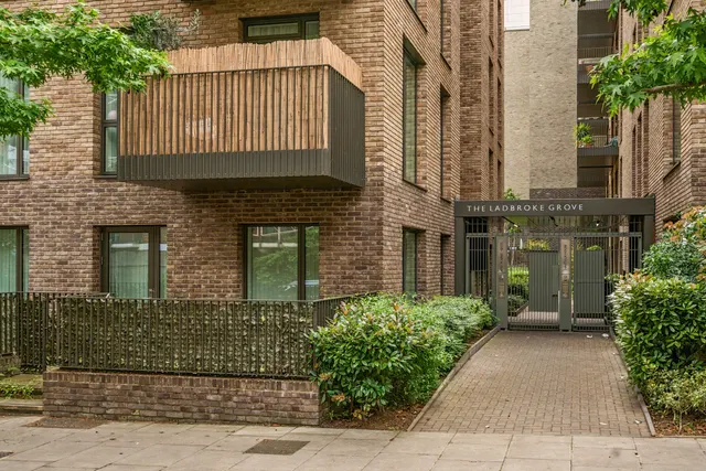 Photo 2 — Atrium Apartments, West Row, London, W10