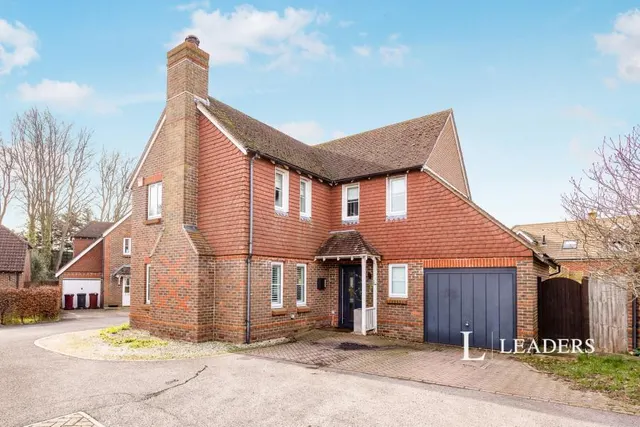 Abbotts Close, Boxgrove, PO18, photo 1
