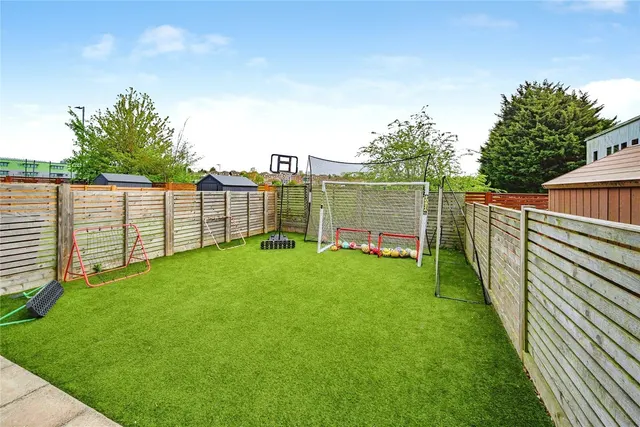Sundon Park Road, Luton, LU3, photo 2