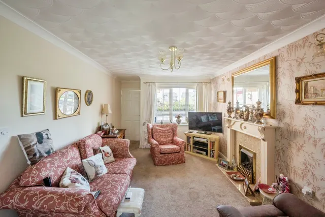 Bryson Close, Thorne, DN8, photo 3
