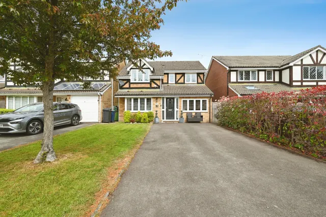 Fox Leigh, High Wycombe, HP11, photo 3