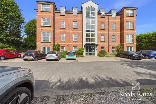Photo 2 — Kings Road, Belfast, County Antrim, BT5