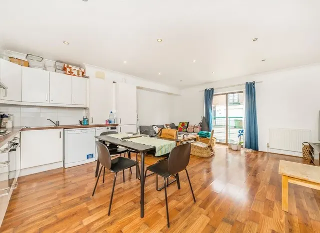 Plover Way, Rotherhithe, SE16, photo 3
