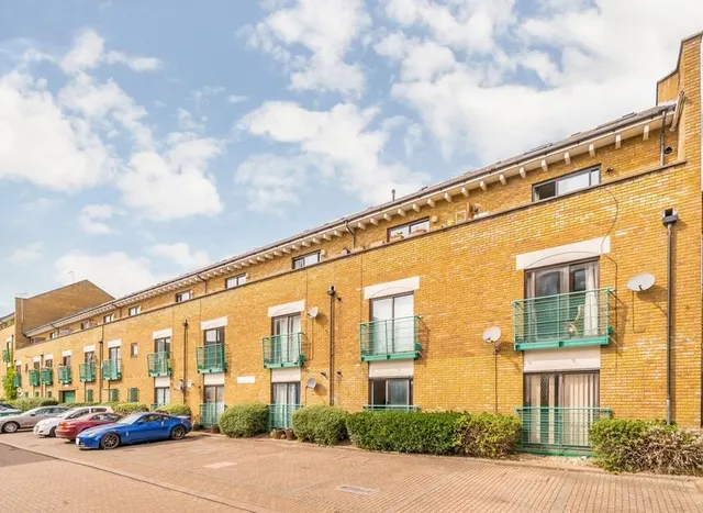 Plover Way, Rotherhithe, SE16, photo 2