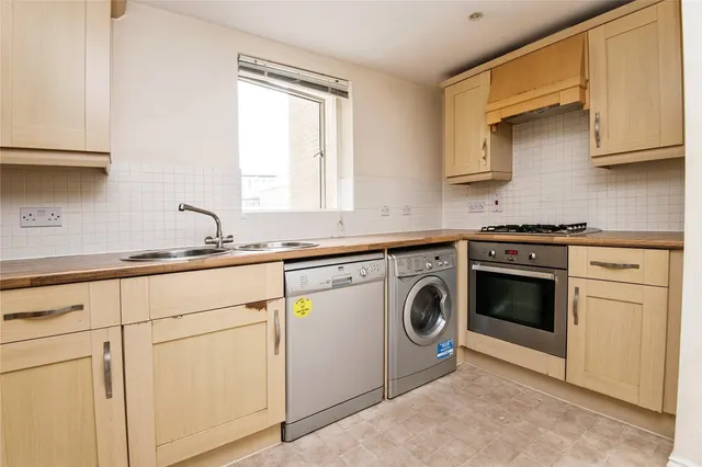 Richmond Court, Exeter, EX4, photo 3
