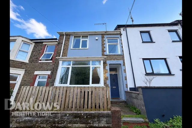 Stow Hill, photo 1