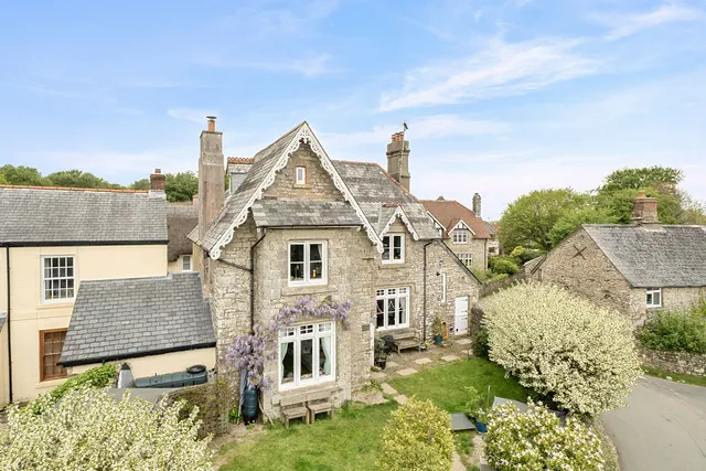5 bedroom house — Belstone, Okehampton