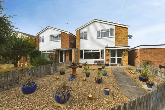 Mill Close, Tillingham, Essex, CM0, photo 1