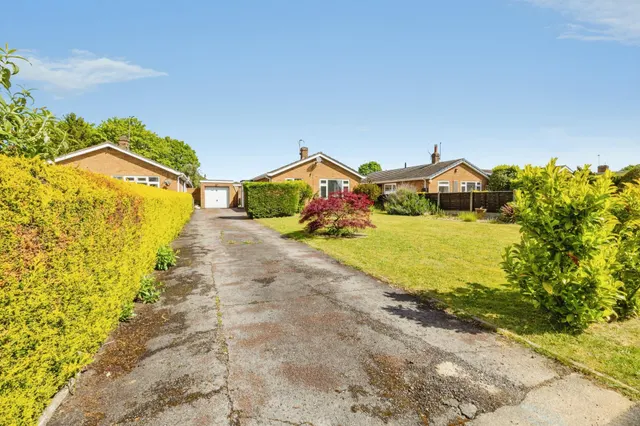 Chapel Lane, Navenby, LN5, photo 1