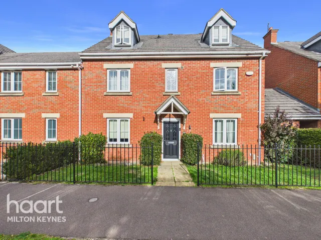 Newport Road, Woburn Sands, MK17, photo 1
