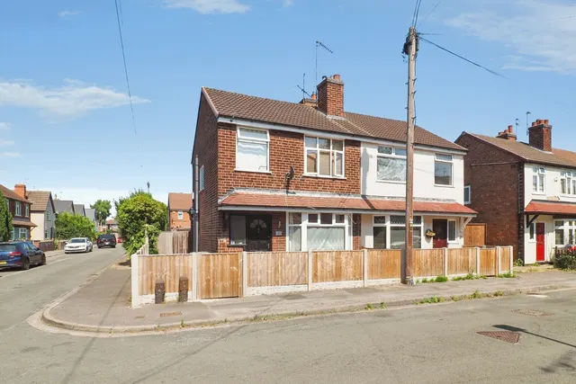 Dagmar Grove, Beeston, Nottingham, NG9, photo 1