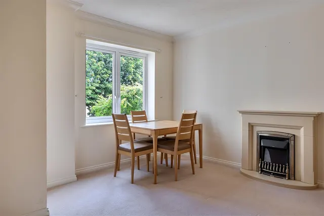 St. Peters Road, Portishead, BS20, photo 3
