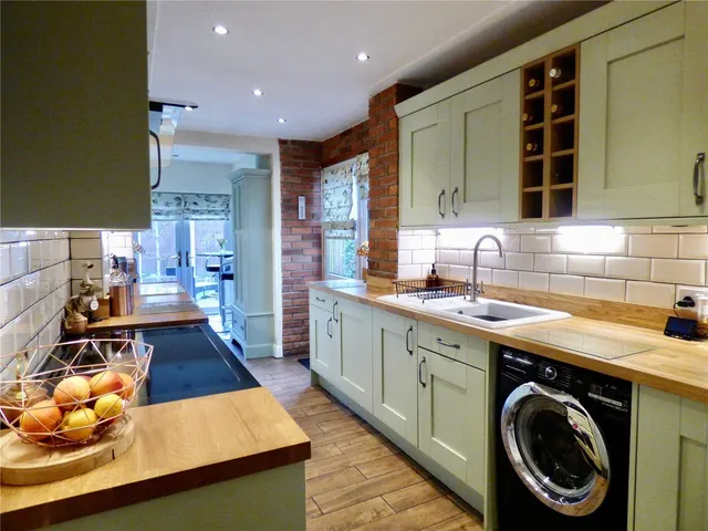 Primrose Grove, Preston, PR1, photo 2