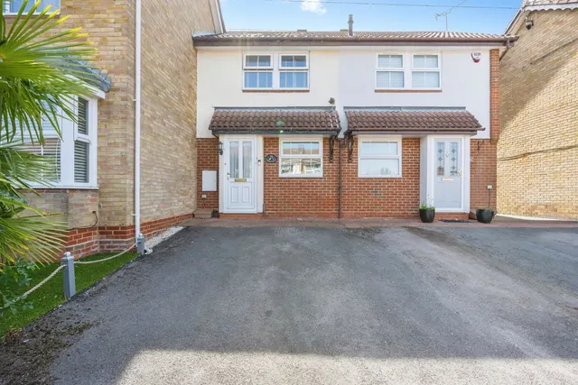 Whitehaven, Luton, Bedfordshire, LU3, photo 1