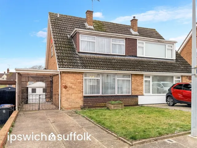 2 bedroom chalet, Margate Road, Ipswich, IP3