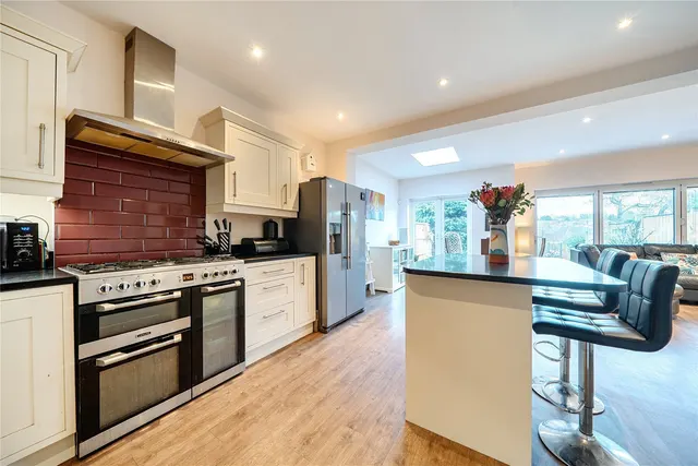 Photo 3 — Repton Road, Orpington, BR6