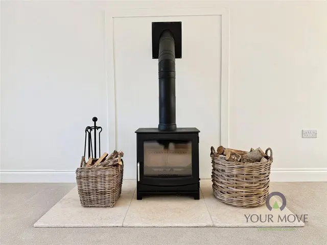 Photo 3 — Eastbourne Road, East Dean, East Sussex, BN20
