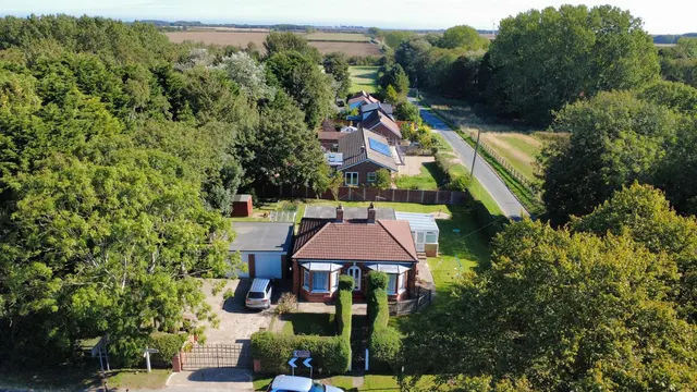 Cross Street, Great Hatfield, photo 1