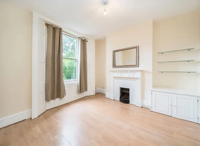 Photo 2 — Devonshire Road, Honor Oak, SE23