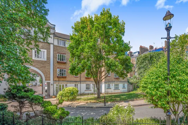 Goddard Place, London, N19, photo 2