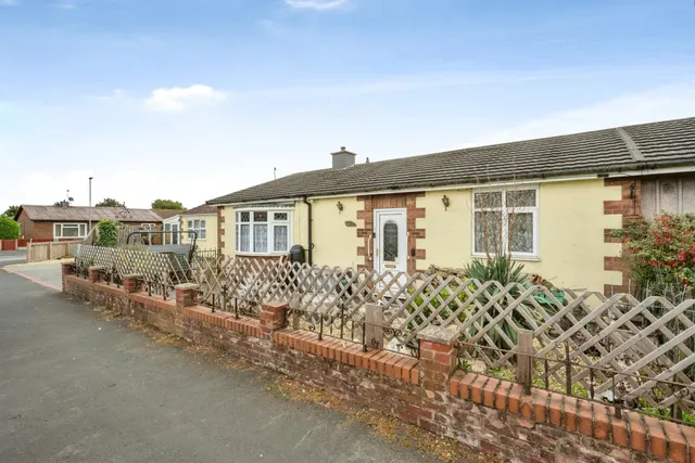 Derwent Road, Scunthorpe, DN16, photo 1