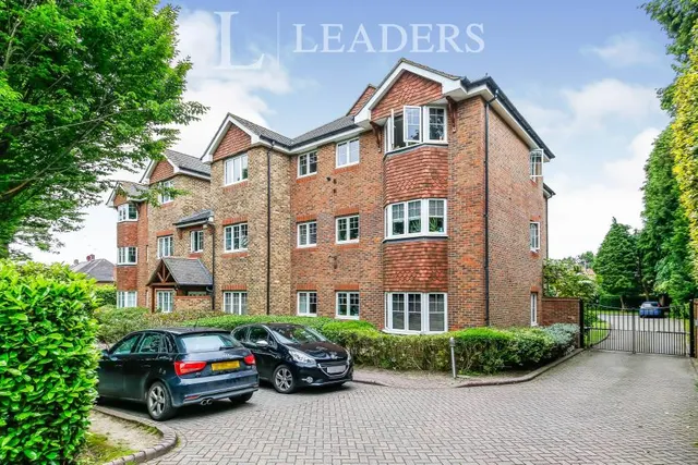 London Road, East Grinstead, RH19, photo 1