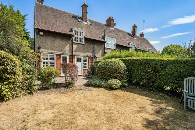 Midholm Hampstead Garden Suburb, NW11, photo 3