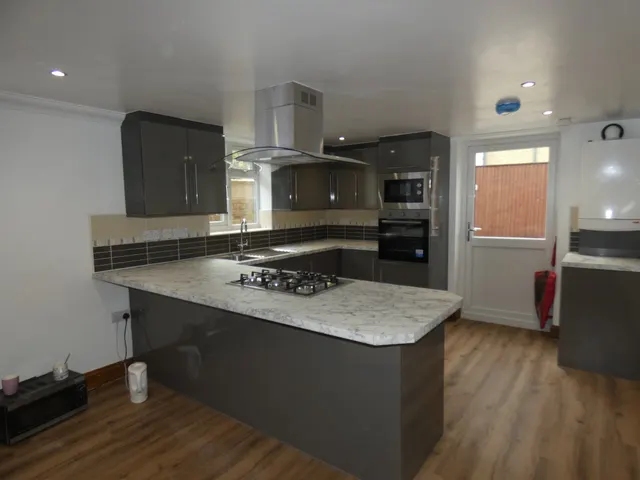 Endsleigh Road, Ealing, London, W13 0RE, photo 1
