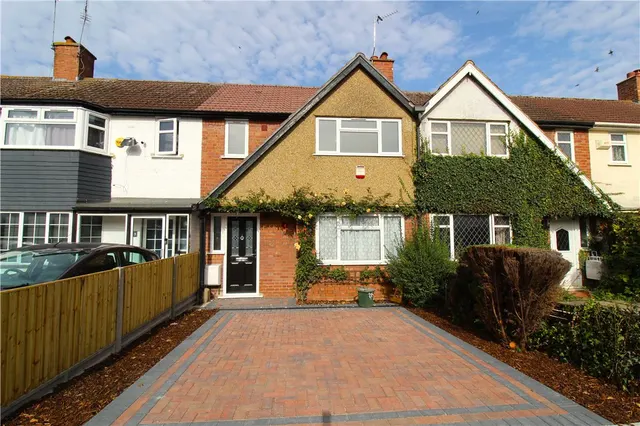 Clyfford Road, Ruislip, HA4, photo 1
