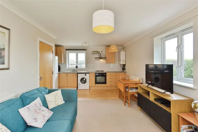 Photo 3 — Hutton Avenue, Oldbrook, Milton Keynes, Buckinghamshire, MK6