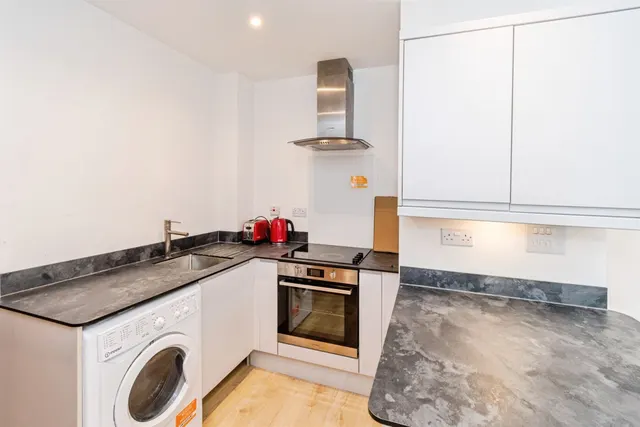 Upper Banister Street, Southampton, SO15, photo 1