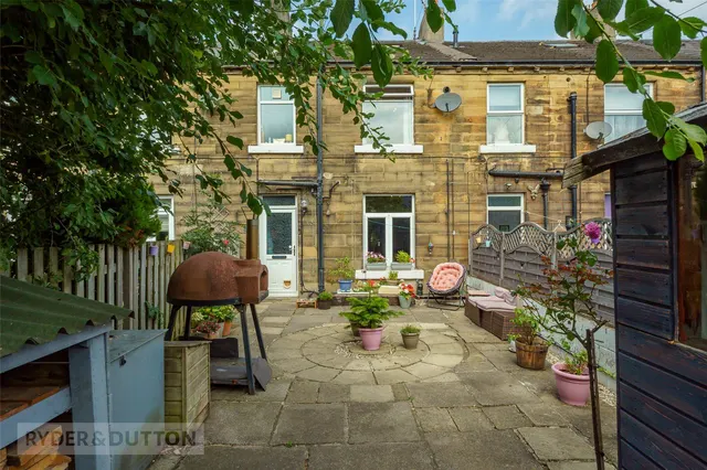 New Mill Road, Honley, HD9, photo 2