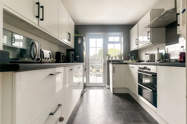 Rustington, Littlehampton, BN16, photo 3