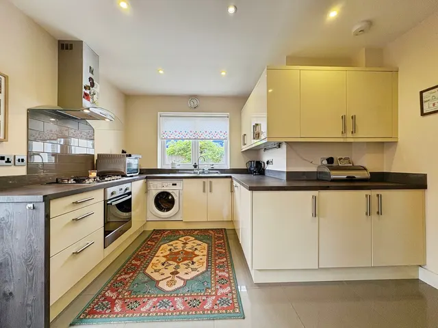 Bath Road, Bridgeyate, BS30, photo 3