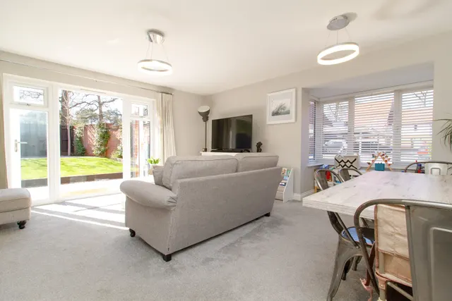 Photo 3 — Copse Close, Fleet, GU51 1FA