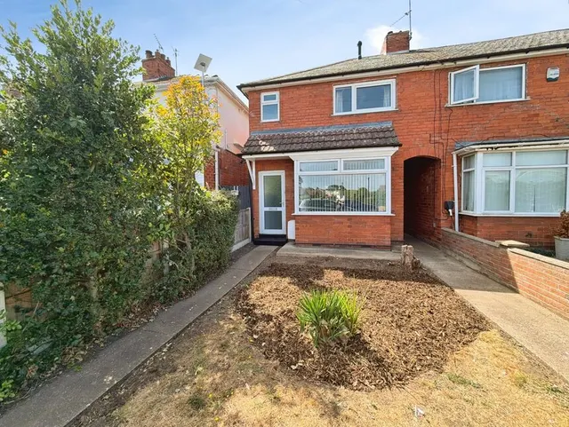 St. Aidens Road, North Hykeham, Lincolnshire, LN6, photo 1