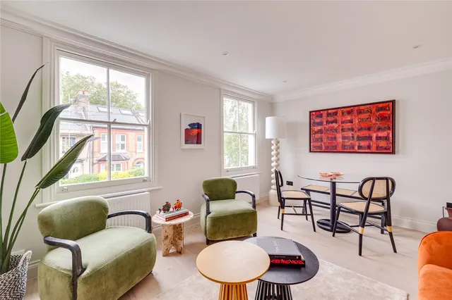 Standen Road, London, SW18, photo 3