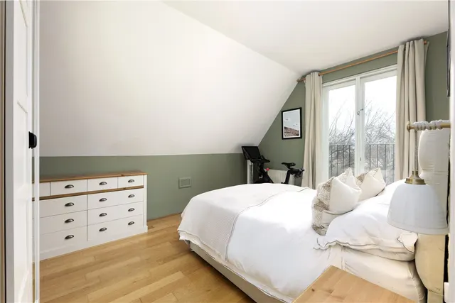Keswick Road, London, SW15, photo 1