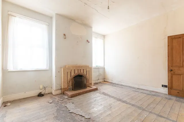Photo 3 — St. Helens Road, Leigh, Leigh, WN7 4HW