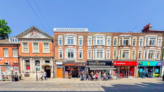 Church Street, Enfield, EN2, photo 1