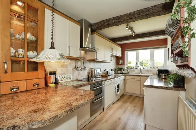 Photo 2 — Mount Pleasant, Haslington, Crewe, Cheshire, CW1