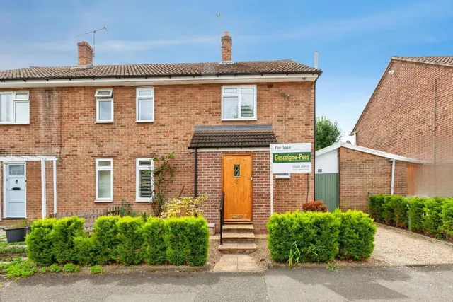 Courtlands, Maidenhead, SL6, photo 1