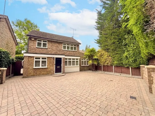 Acacia Close, Stanmore, HA7, photo 1