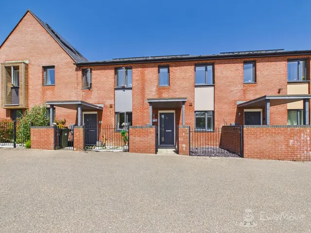 James View, Bordon, GU35, photo 1