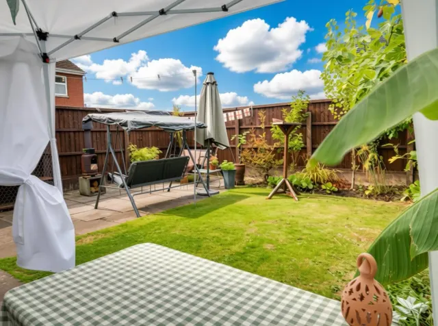 Manley Close, Northwich, photo 2